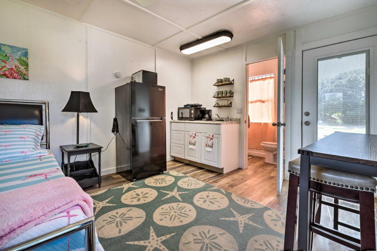 Flirty Flamingo Studio 1 Mi To Canyon Lake Εξωτερικό φωτογραφία